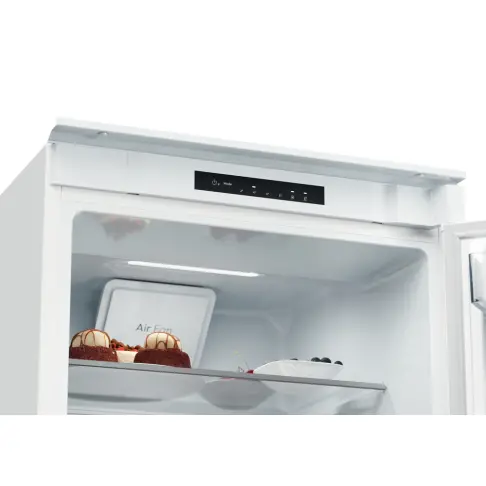 Réfrigérateur combiné intégré CANDY CNBQL3518EV - 4