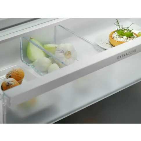 Réfrigérateur combiné intégré ELECTROLUX KNR7TE75S - 6