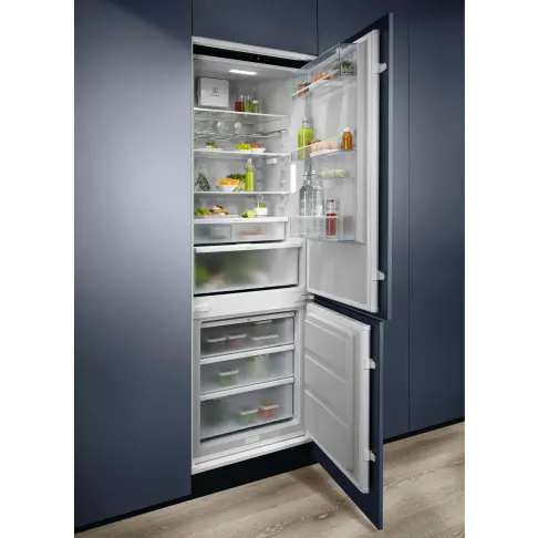Réfrigérateur combiné intégré ELECTROLUX KNR7TE75S - 9