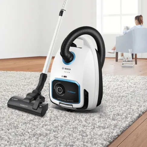 Aspirateur traineau avec sac BOSCH BGB 6 SIL 1 - 4