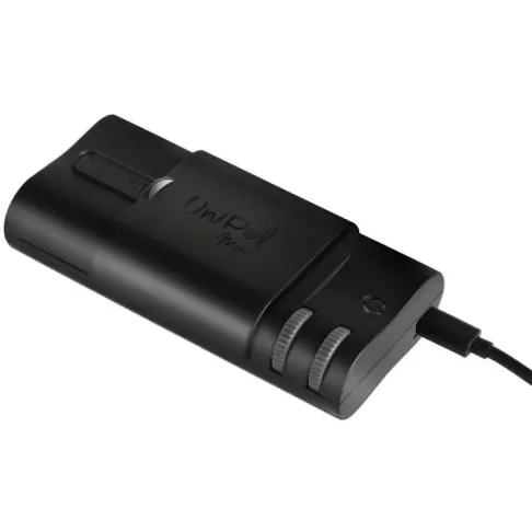 Mini chargeur universel  1390071 - 1